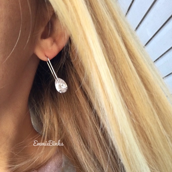 New Beautiful Classic Teardrop Crystal Drop Dangle Earrings - Bridal Formal Date - Picture 14 of 16